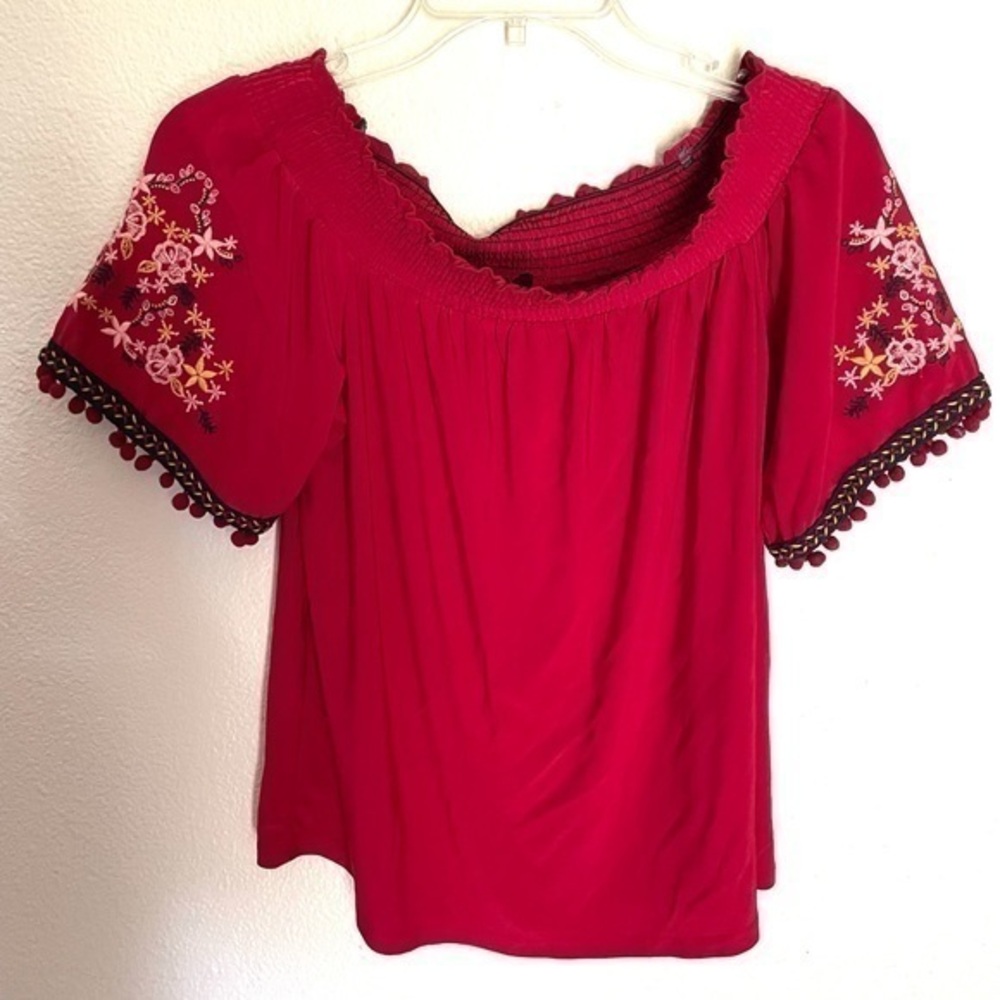 E&M red embroidered Pom Pom trim off shoulders blouse size small